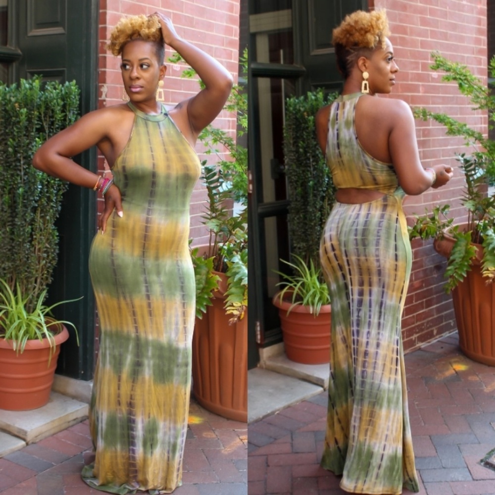 👗LAST ONE👗 Tie Dye Keyhole Mermaid Maxi Dress